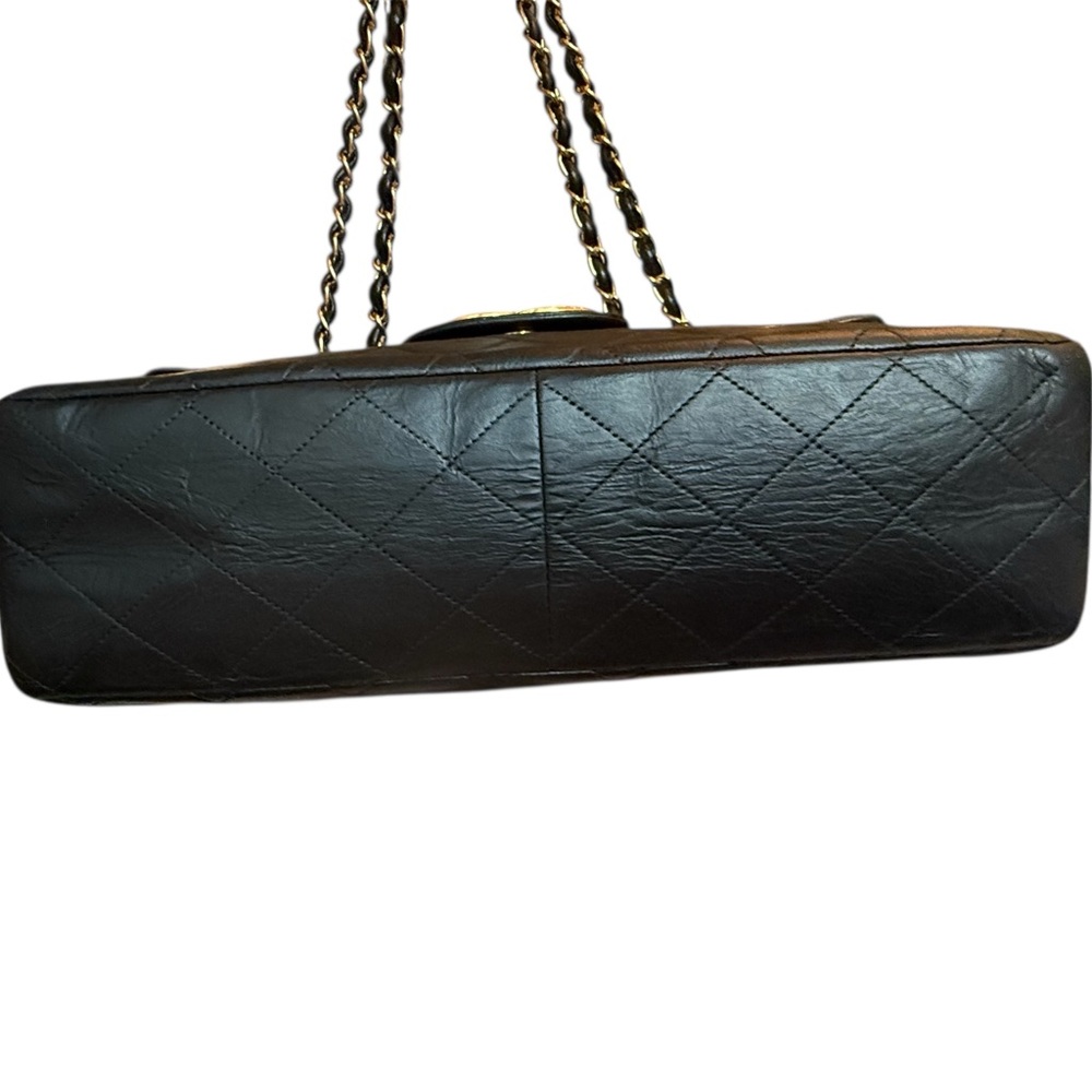 Classic Chanel vintage black quilted leather shoulder bag 24K gold CC turnlock - Picture 3 of 12